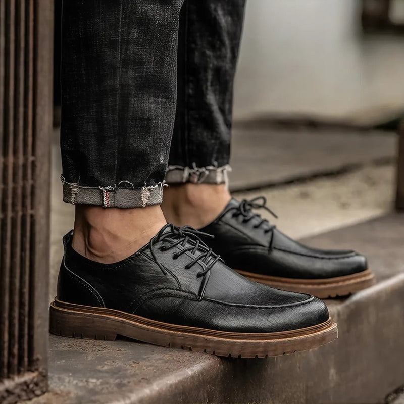 Load image into Gallery viewer, Oak Tread Leather Shoes
