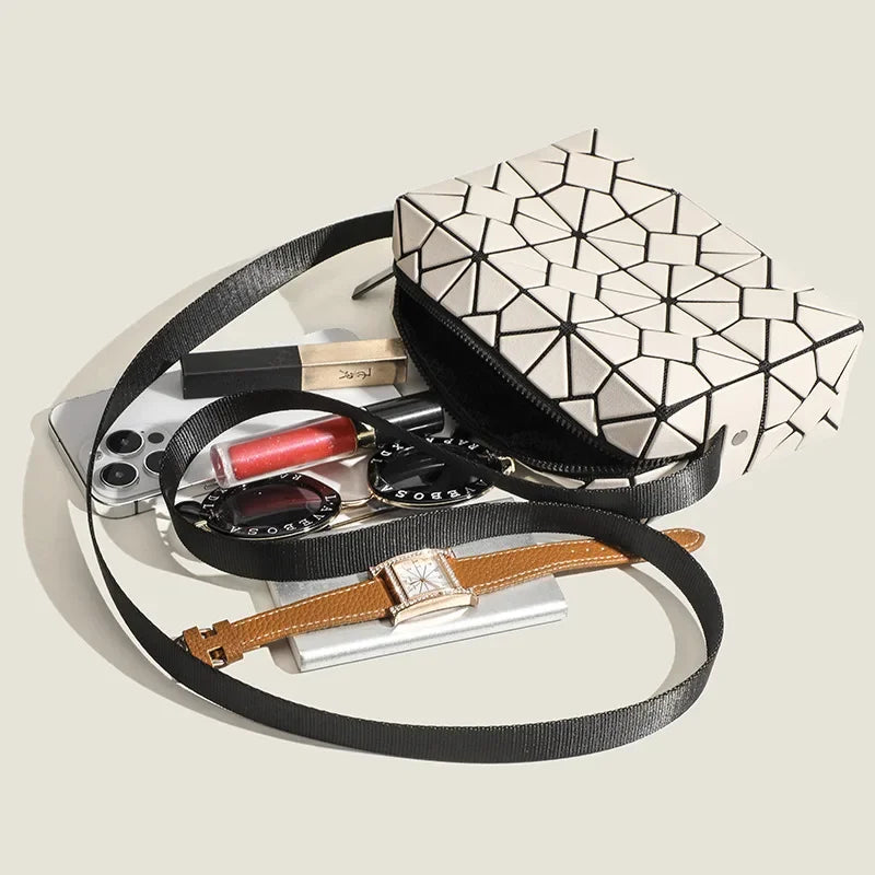 Load image into Gallery viewer, Cameo Women Handbag
